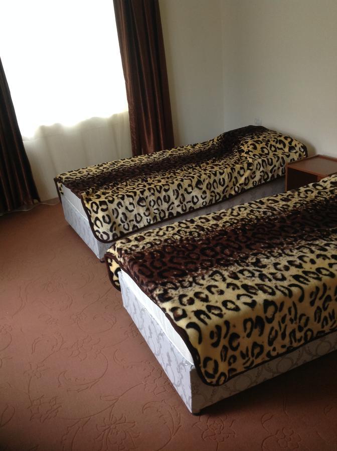 Hostel One Lankaran Luaran gambar