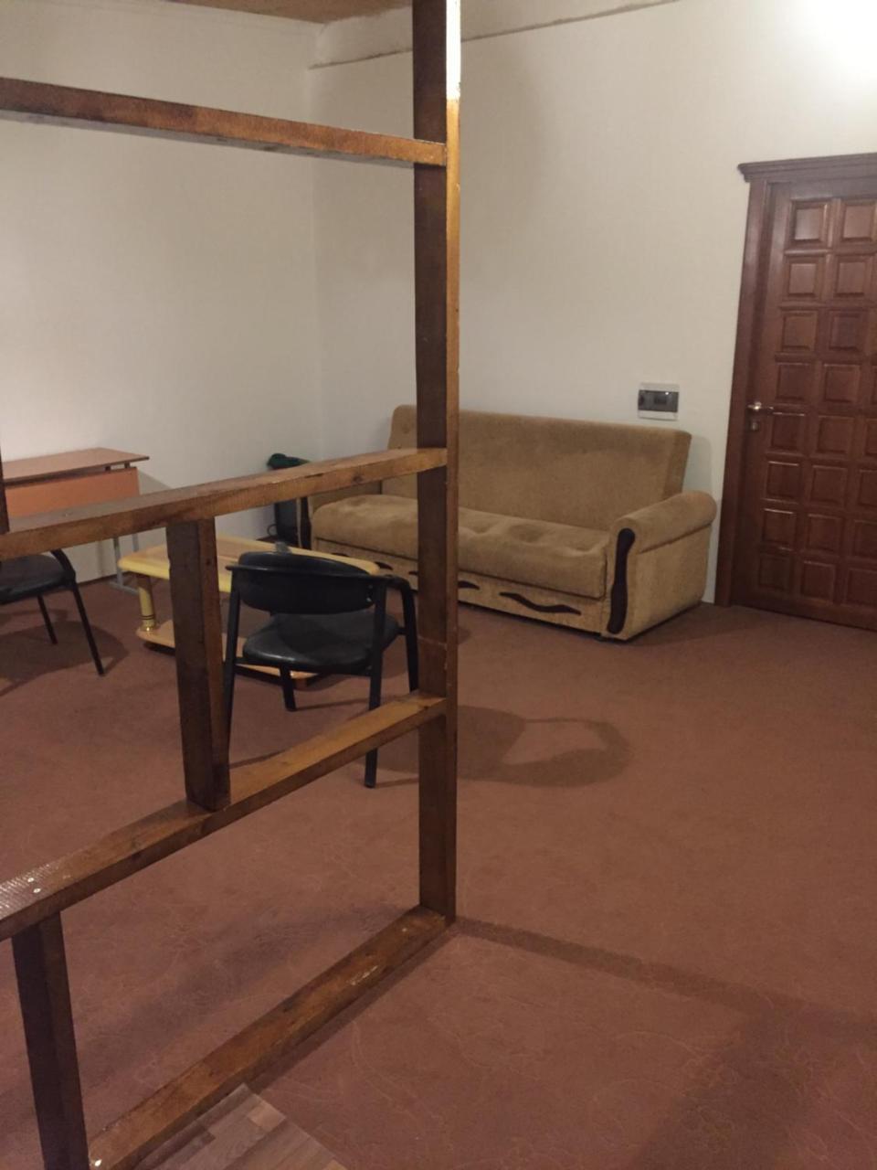 Hostel One Lankaran Luaran gambar